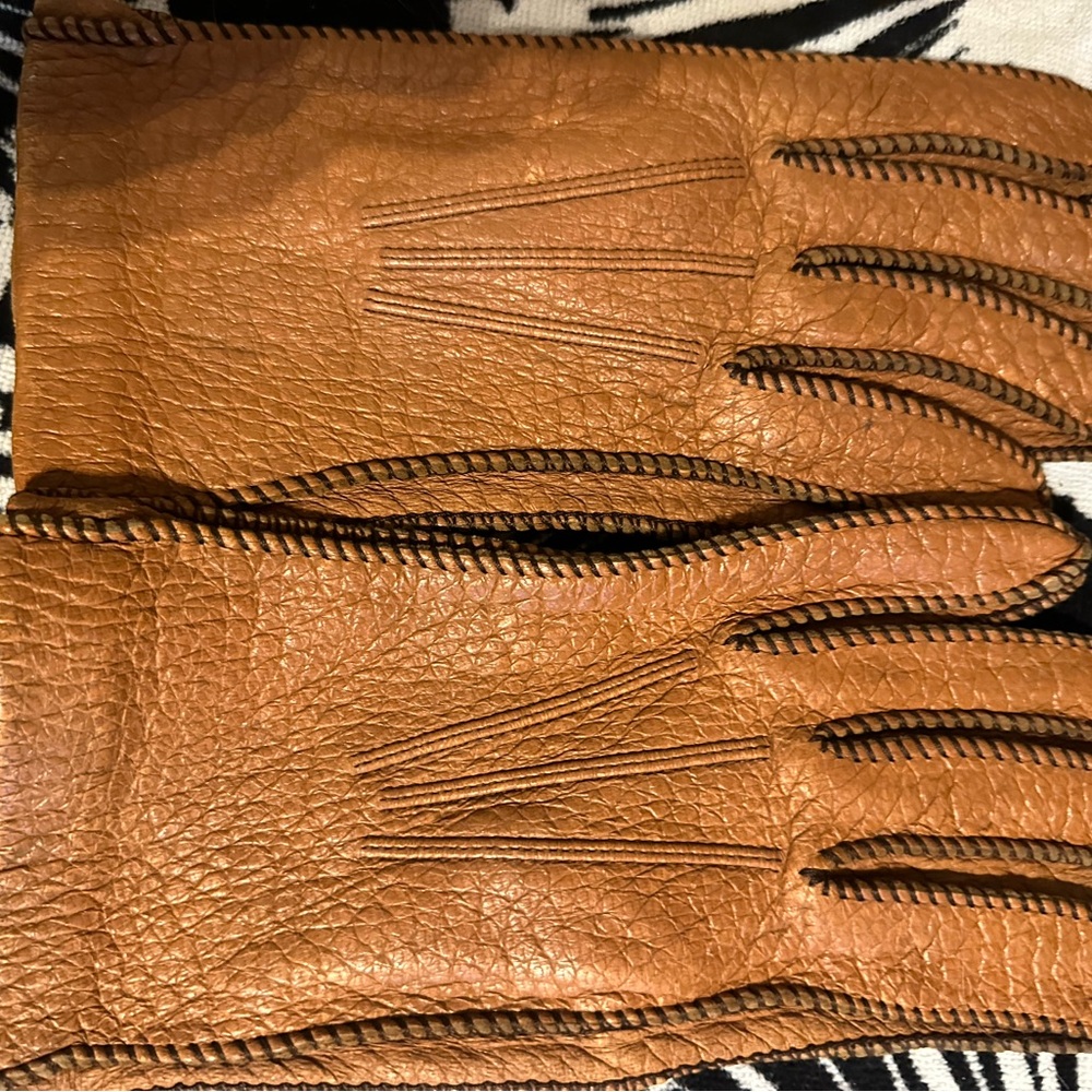 Women’s antique leather gloves size small